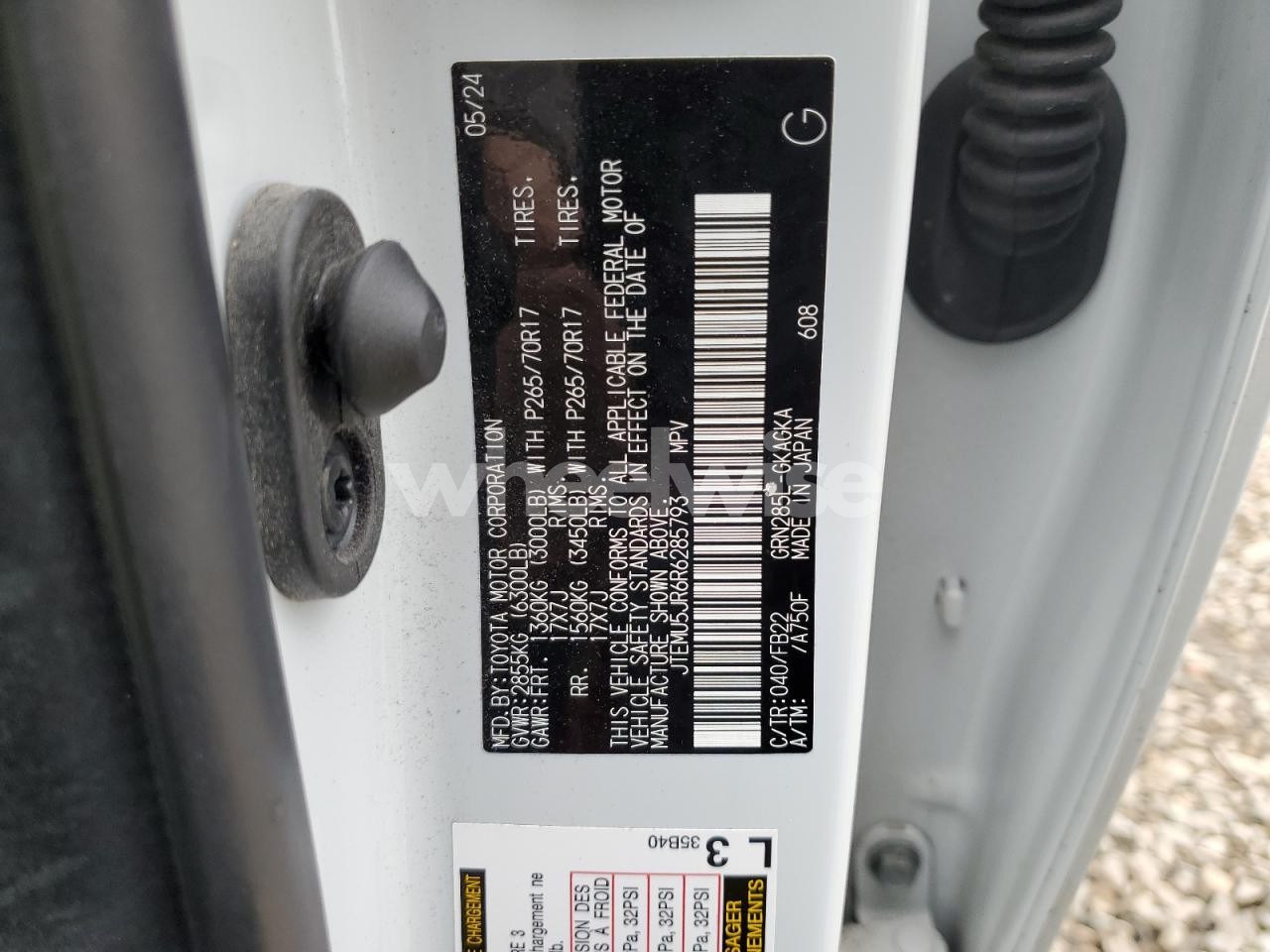 Photo 13 of 2024 TOYOTA 4RUNNER SR5/SR5 PREMIUM (VIN JTEMU5JR6R6285793)