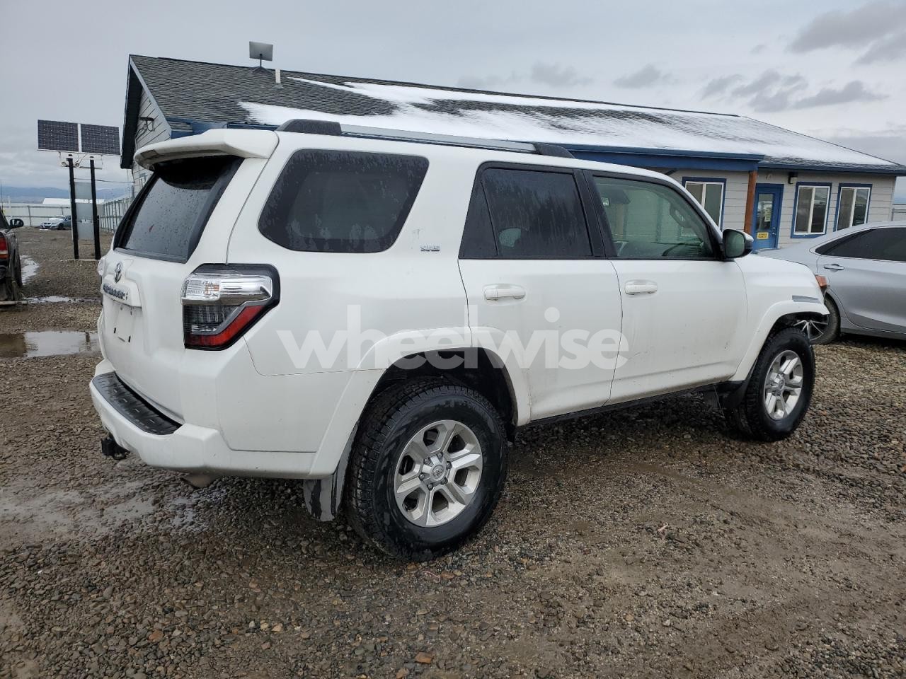 Photo 3 of 2024 TOYOTA 4RUNNER SR5/SR5 PREMIUM (VIN JTEMU5JR6R6285793)