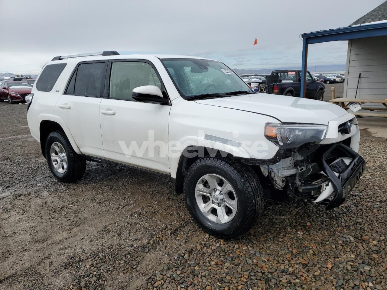Photo 4 of 2024 TOYOTA 4RUNNER SR5/SR5 PREMIUM (VIN JTEMU5JR6R6285793)