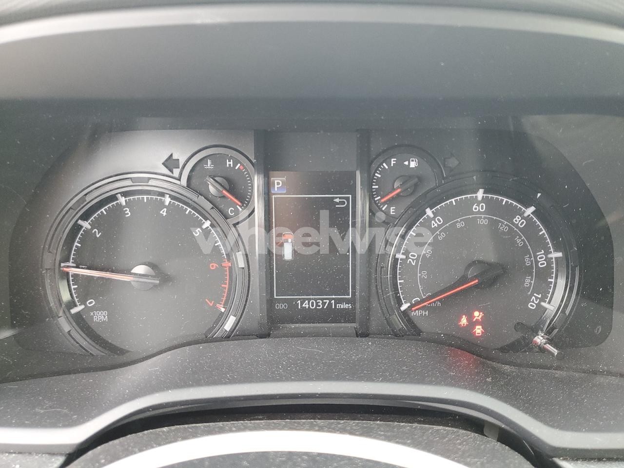 Photo 9 of 2024 TOYOTA 4RUNNER SR5/SR5 PREMIUM (VIN JTEMU5JR6R6285793)