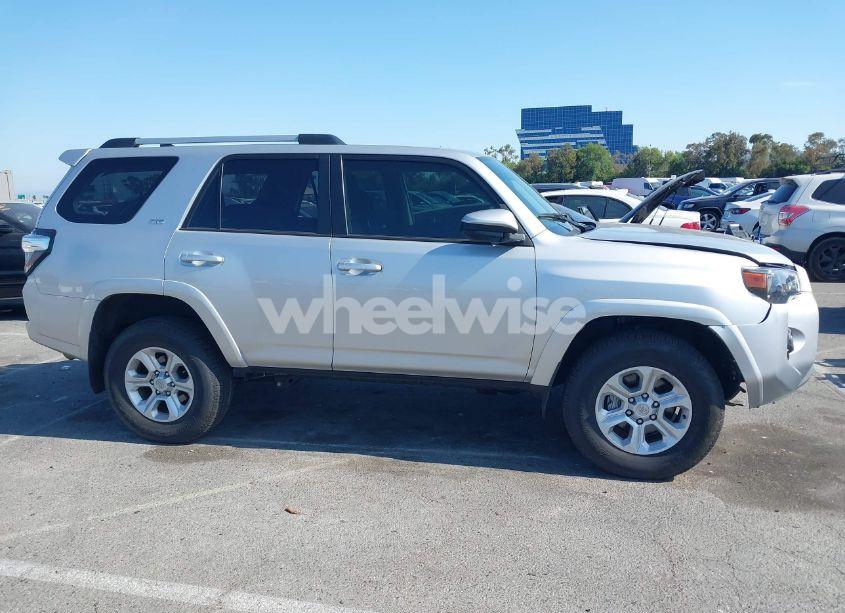 Photo 13 of 2023 Toyota 4runner SR5 (VIN JTEMU5JR7P6192049)