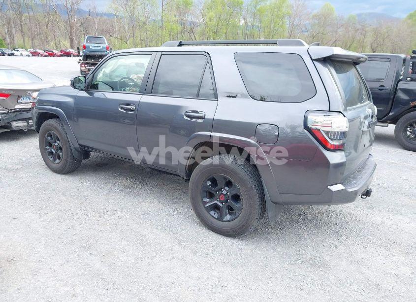 Photo 3 of 2021 Toyota 4runner SR5 (VIN JTEMU5JR8M5855842)