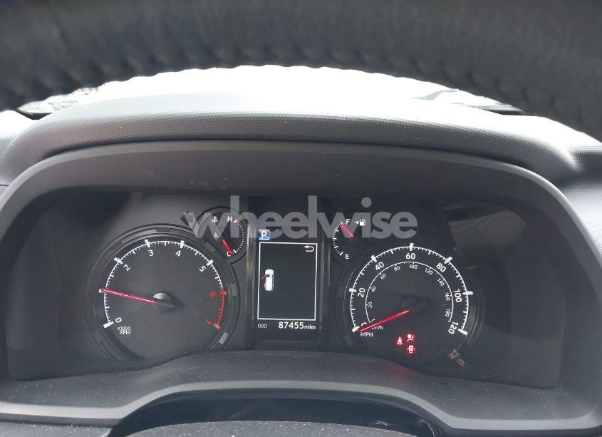 Photo 7 of 2021 Toyota 4runner SR5 (VIN JTEMU5JR8M5855842)