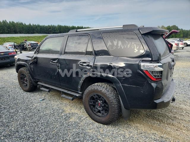 2024 TOYOTA 4RUNNER SR5/SR5 PREMIUM (VIN JTEMU5JR8R6224767) main photo