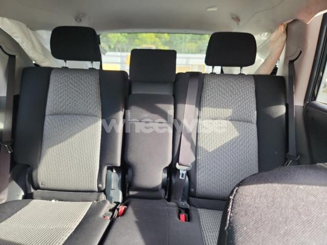 Photo 5 of 2024 TOYOTA 4RUNNER SR5/SR5 PREMIUM (VIN JTEMU5JR8R6224767)