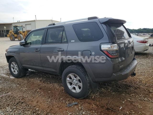 Photo 9 of 2022 TOYOTA 4RUNNER SR5/SR5 PREMIUM (VIN JTENU5JR0N6007731)