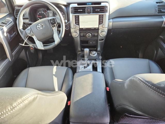 Photo 13 of 2023 TOYOTA 4RUNNER SE N/A (VIN JTENU5JR2P6105145)