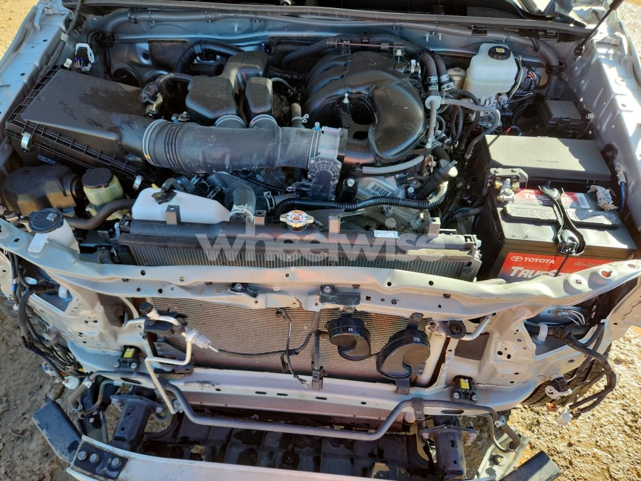 Photo 12 of 2021 TOYOTA 4RUNNER SR5/SR5 PREMIUM (VIN JTENU5JR3M5929169)