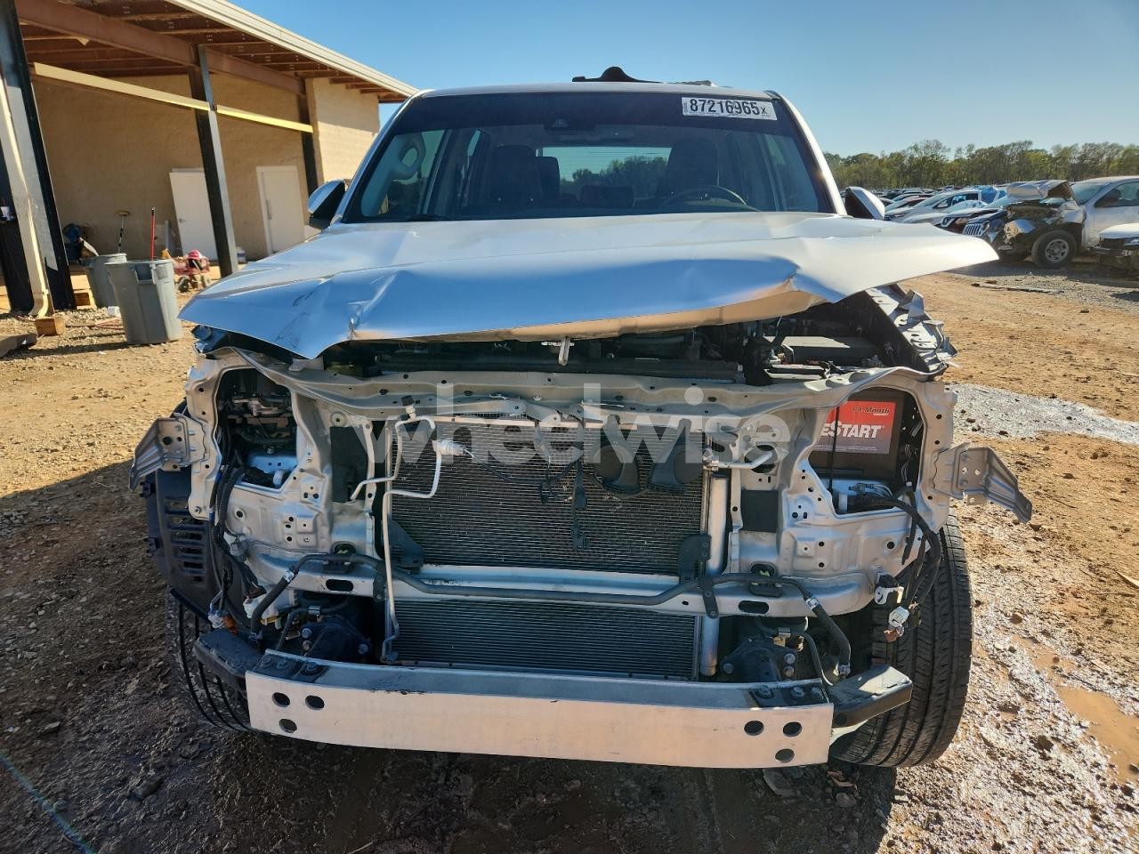 Photo 5 of 2021 TOYOTA 4RUNNER SR5/SR5 PREMIUM (VIN JTENU5JR3M5929169)