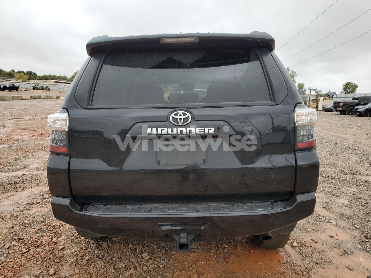 Photo 6 of 2022 TOYOTA 4RUNNER SR5/SR5 PREMIUM (VIN JTENU5JR4N6019848)