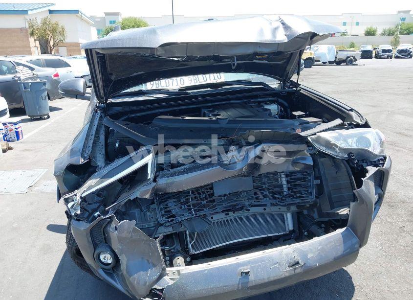 Photo 6 of 2022 Toyota 4runner SR5 PREMIUM (VIN JTENU5JR4N6058553)