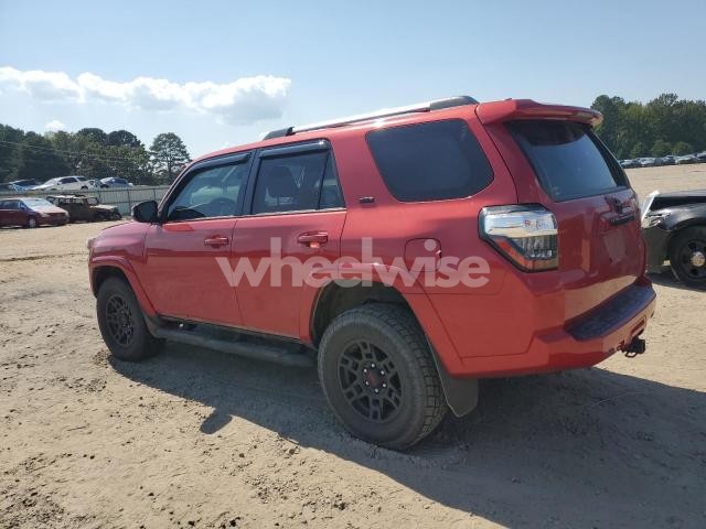 Photo 3 of 2021 TOYOTA 4RUNNER SR5/SR5 PREMIUM (VIN JTENU5JR6M5882350)