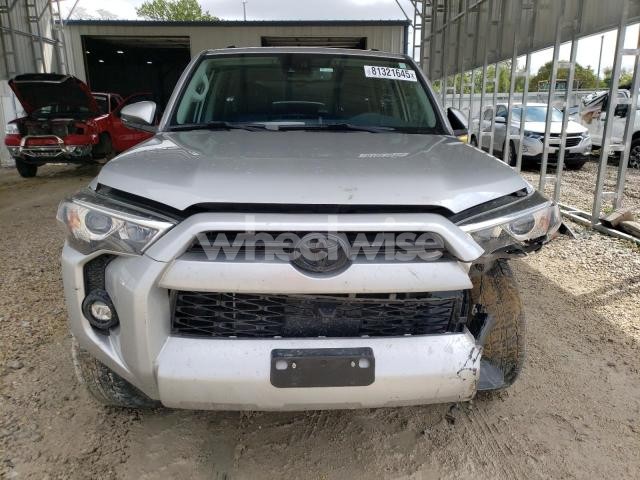 Photo 13 of 2022 TOYOTA 4RUNNER SR5/SR5 PREMIUM (VIN JTENU5JR6N5975192)