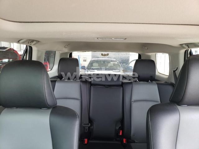 Photo 8 of 2022 TOYOTA 4RUNNER SR5/SR5 PREMIUM (VIN JTENU5JR6N5975192)