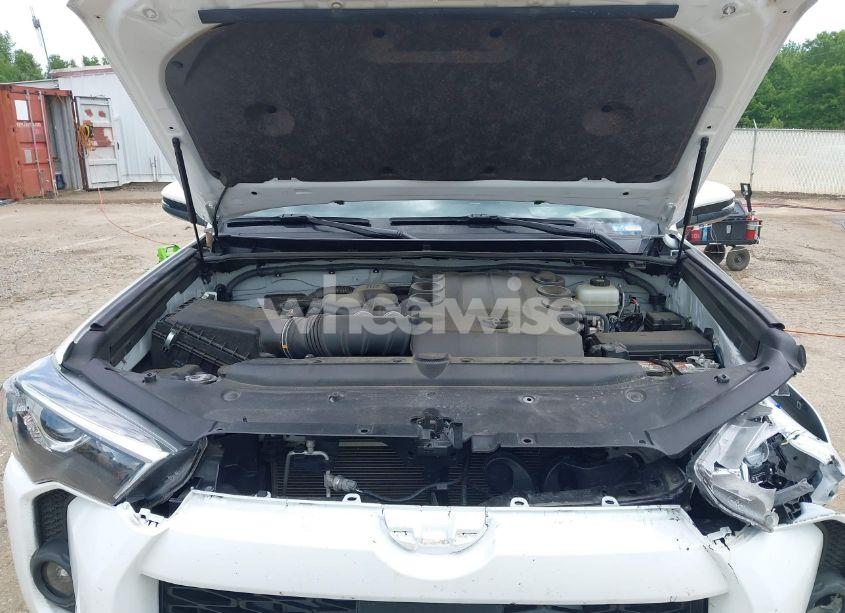 Photo 10 of 2021 Toyota 4runner SR5 PREMIUM (VIN JTENU5JR7M5882244)