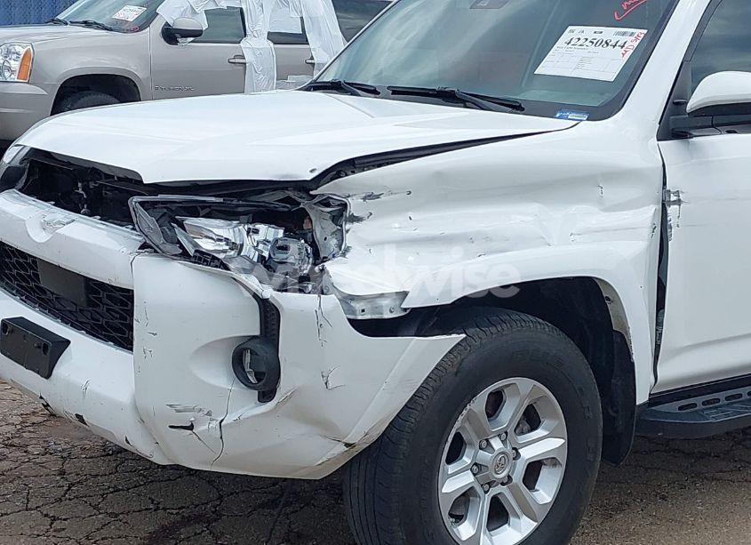 Photo 6 of 2021 Toyota 4runner SR5 PREMIUM (VIN JTENU5JR7M5882244)