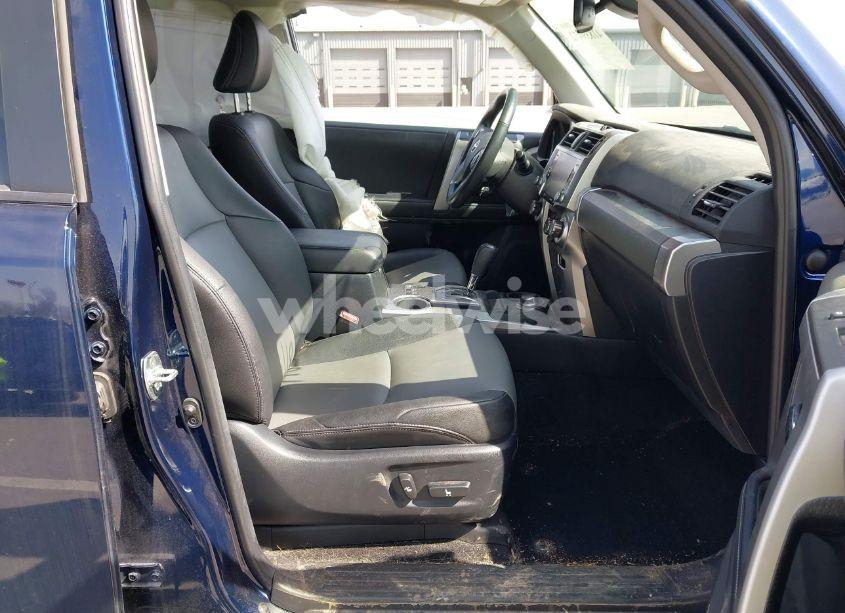 Photo 5 of 2023 Toyota 4runner SR5 PREMIUM (VIN JTENU5JR8P6110723)