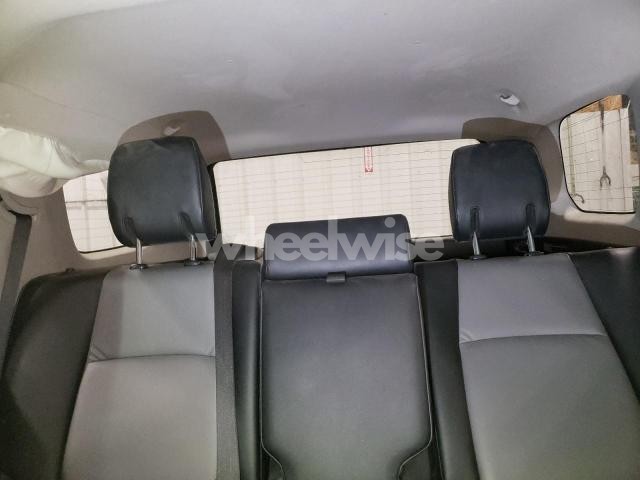 Photo 5 of 2024 TOYOTA 4RUNNER SR5/SR5 PREMIUM (VIN JTENU5JR8R6256817)