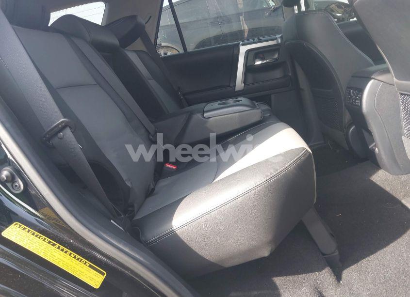 Photo 8 of 2024 Toyota 4runner SR5 PREMIUM (VIN JTENU5JRXR6278088)