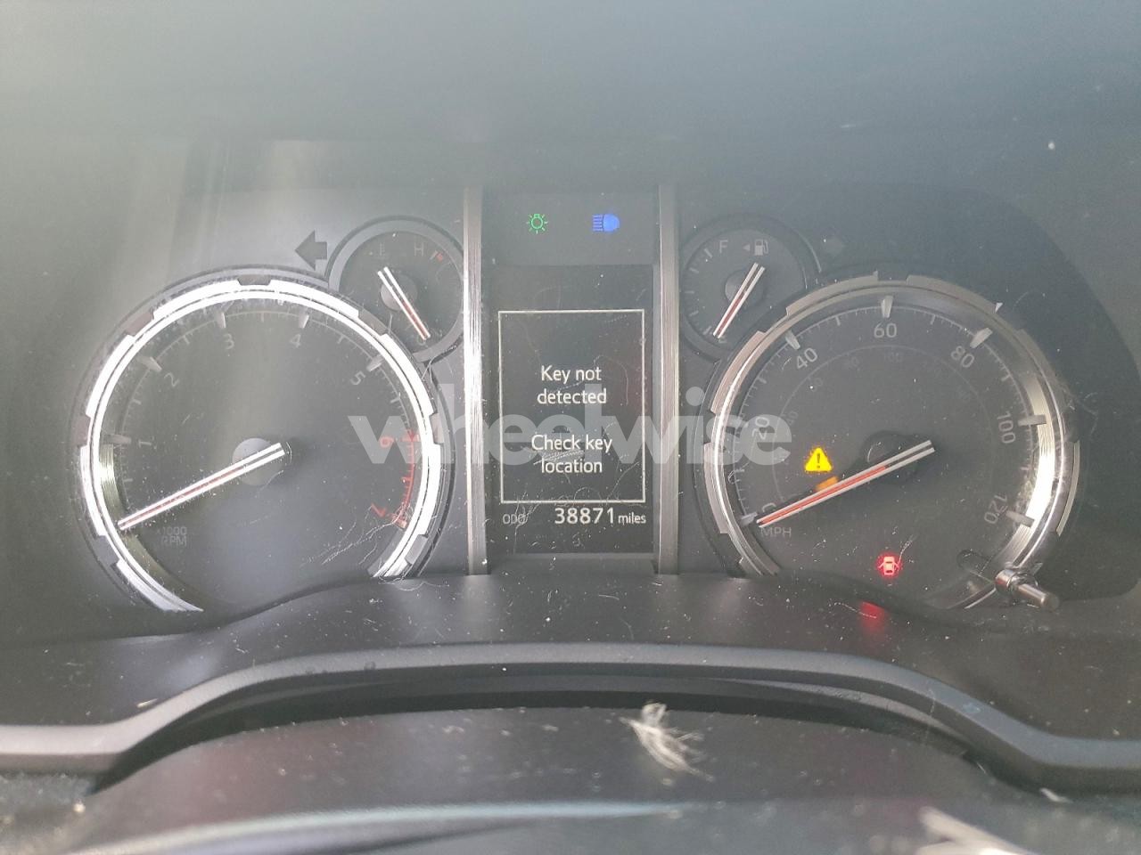 Photo 9 of 2024 TOYOTA 4RUNNER SR5/SR5 PREMIUM (VIN JTEPU5JR3R6279303)