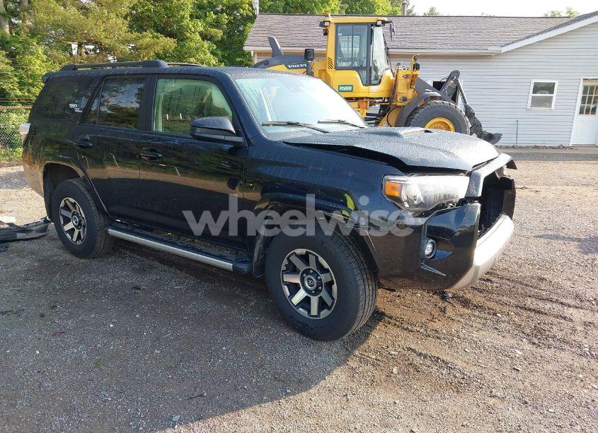 2023 Toyota 4runner TRD OFF ROAD (VIN JTEPU5JR8P6089848) main photo