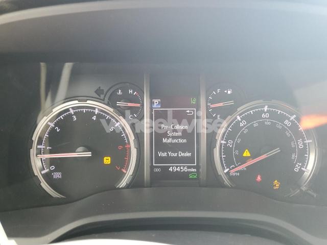 Photo 14 of 2024 TOYOTA 4RUNNER SR5/SR5 PREMIUM (VIN JTEPU5JRXR6248520)