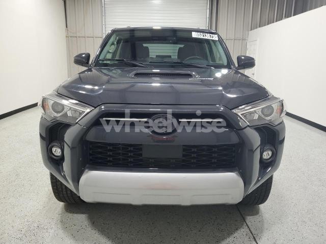 Photo 3 of 2024 TOYOTA 4RUNNER SR5/SR5 PREMIUM (VIN JTEPU5JRXR6248520)