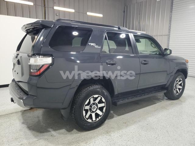 Photo 9 of 2024 TOYOTA 4RUNNER SR5/SR5 PREMIUM (VIN JTEPU5JRXR6248520)