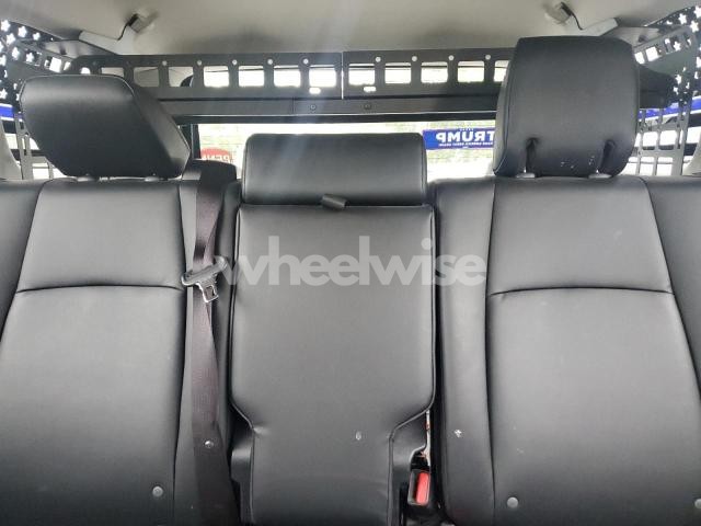 Photo 8 of 2023 TOYOTA 4RUNNER SE N/A (VIN JTERU5JR2P6154833)