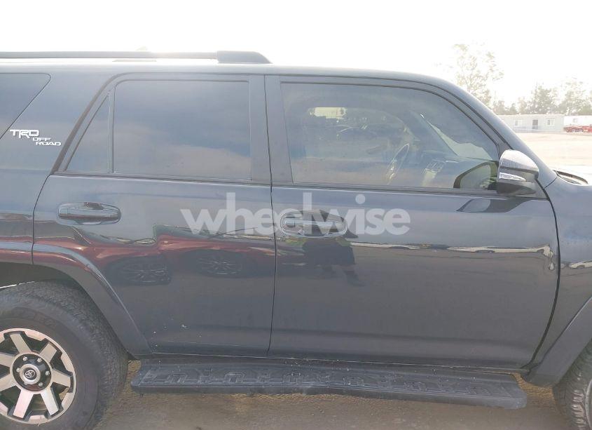 Photo 13 of 2024 Toyota 4runner TRD OFF ROAD PREMIUM (VIN JTERU5JR2R6295940)