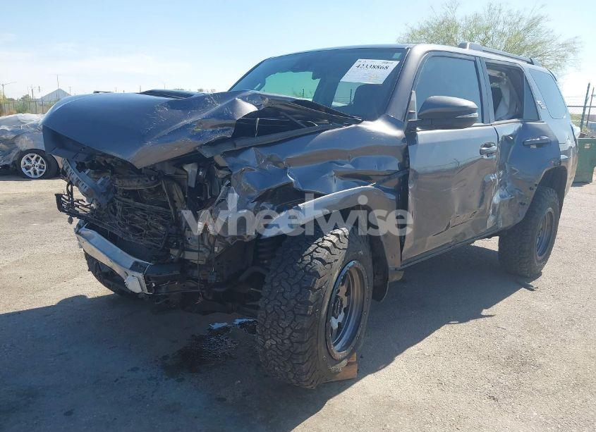 Photo 2 of 2021 Toyota 4runner TRD OFF ROAD PREMIUM (VIN JTERU5JR3M5879360)