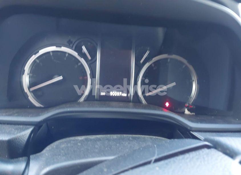 Photo 7 of 2021 Toyota 4runner TRD OFF ROAD PREMIUM (VIN JTERU5JR3M5897552)