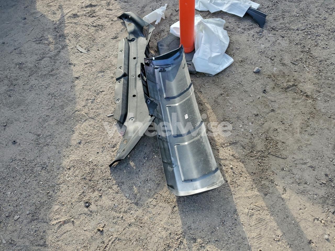 Photo 13 of 2023 TOYOTA 4RUNNER SE (VIN JTERU5JR4P6179068)