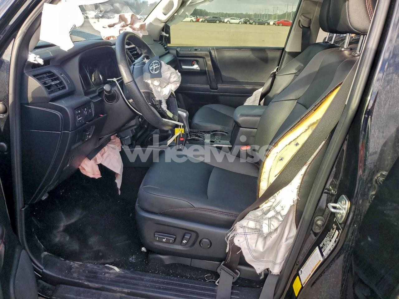 Photo 7 of 2023 TOYOTA 4RUNNER SE (VIN JTERU5JR4P6179068)