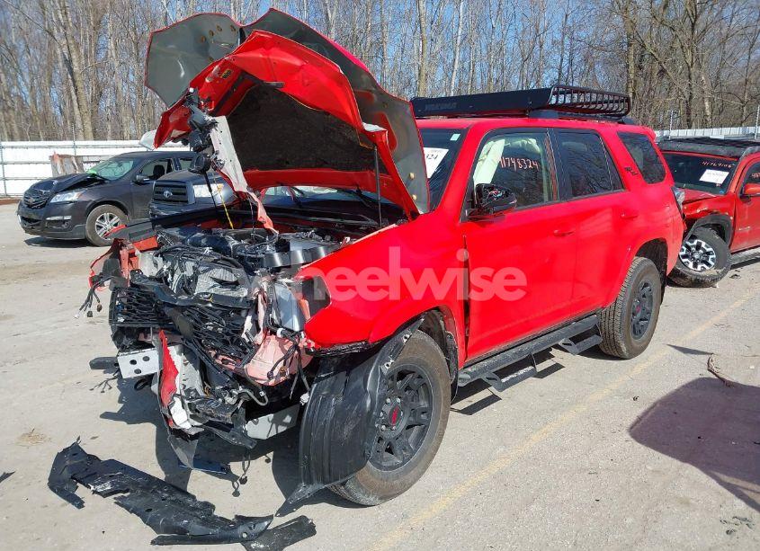 Photo 2 of 2024 Toyota 4runner TRD OFF ROAD PREMIUM (VIN JTERU5JR4R6286298)