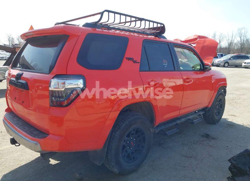 Photo 4 of 2024 Toyota 4runner TRD OFF ROAD PREMIUM (VIN JTERU5JR4R6286298)