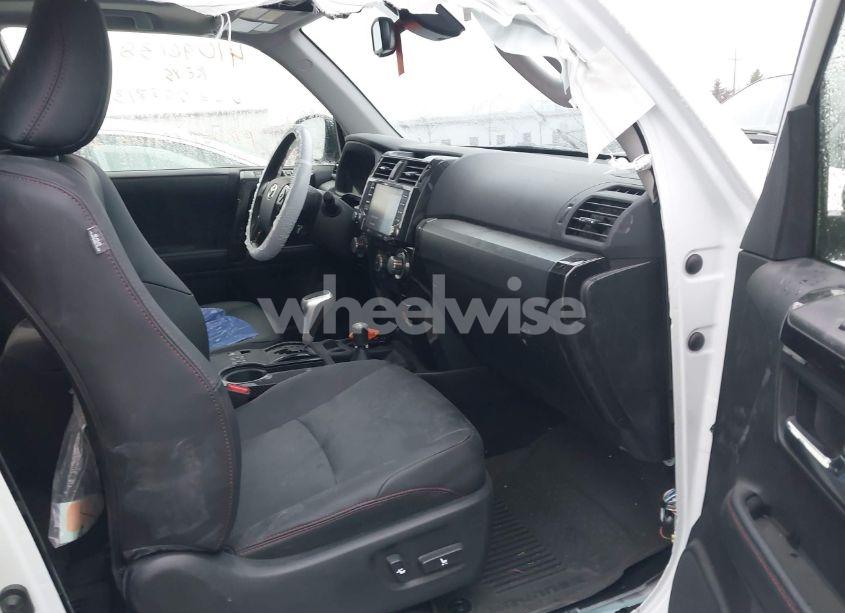 Photo 5 of 2024 Toyota 4runner TRD OFF ROAD PREMIUM (VIN JTERU5JR5R6267713)