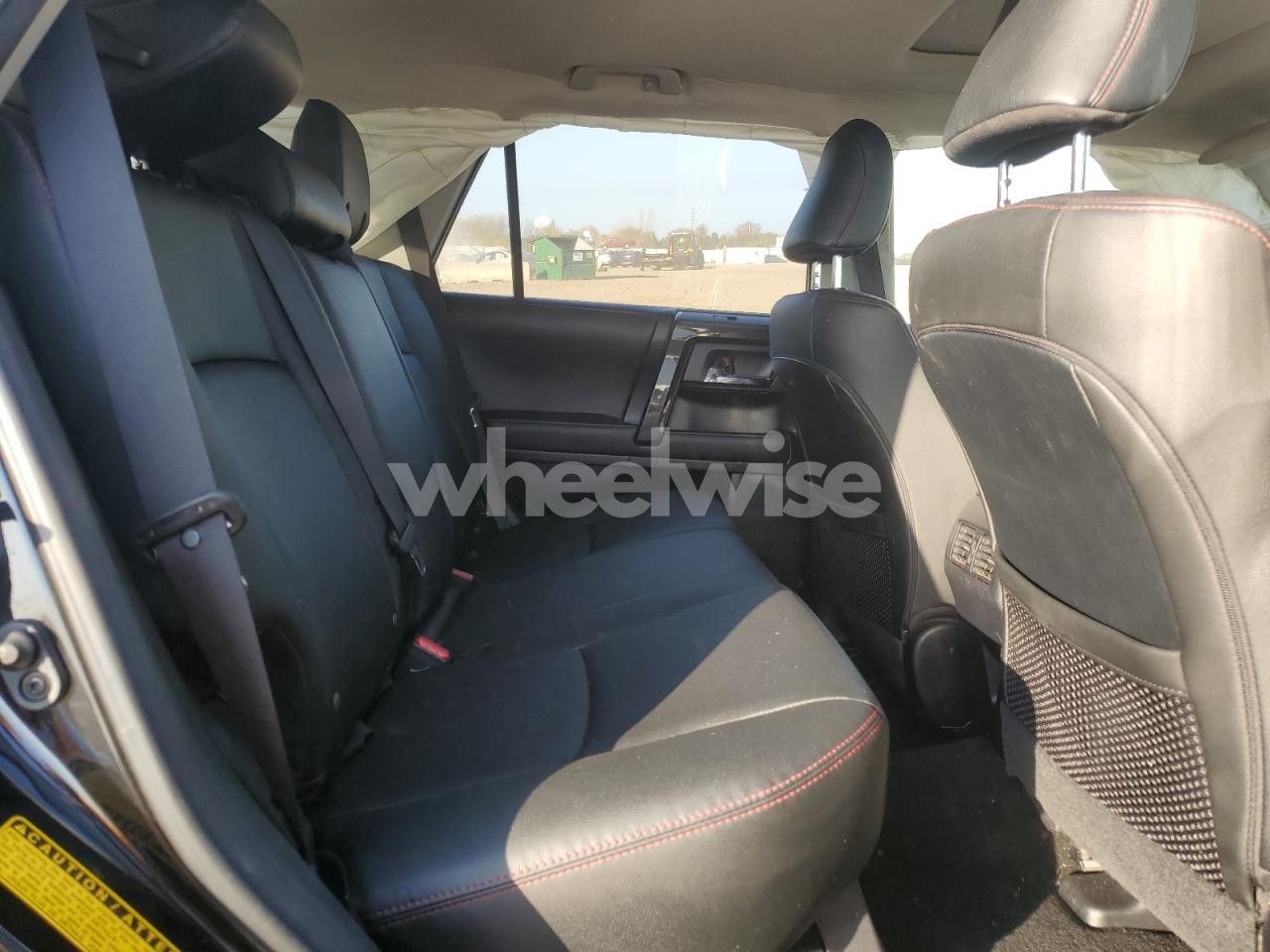 Photo 10 of 2024 TOYOTA 4RUNNER SR5 PREMIUM (VIN JTERU5JR6R6288747)