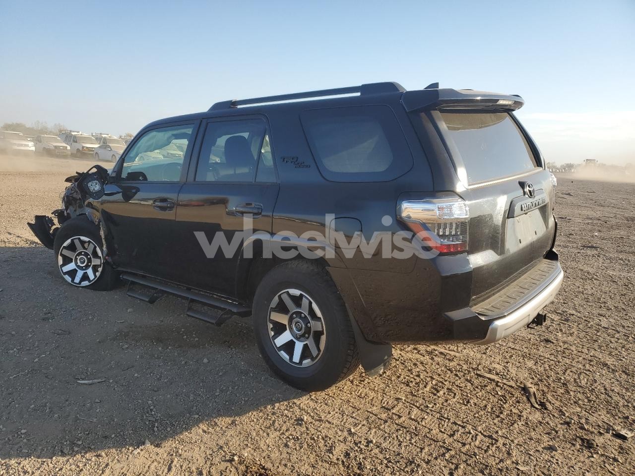 Photo 2 of 2024 TOYOTA 4RUNNER SR5 PREMIUM (VIN JTERU5JR6R6288747)