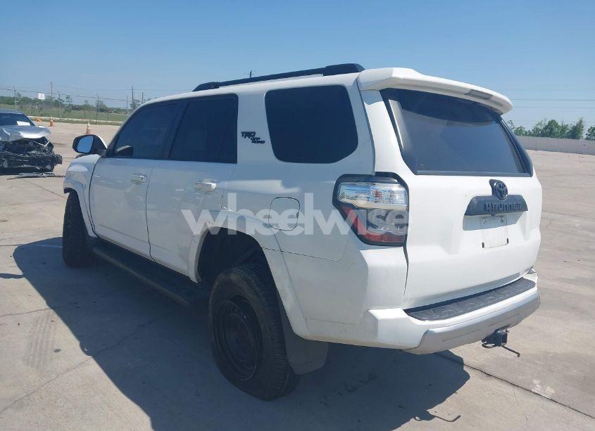 Photo 3 of 2021 Toyota 4runner TRD OFF ROAD PREMIUM (VIN JTERU5JR7M5860987)