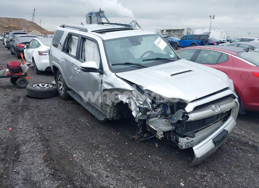 2023 Toyota 4runner TRD OFF ROAD PREMIUM (VIN JTERU5JR7P6115817) main photo