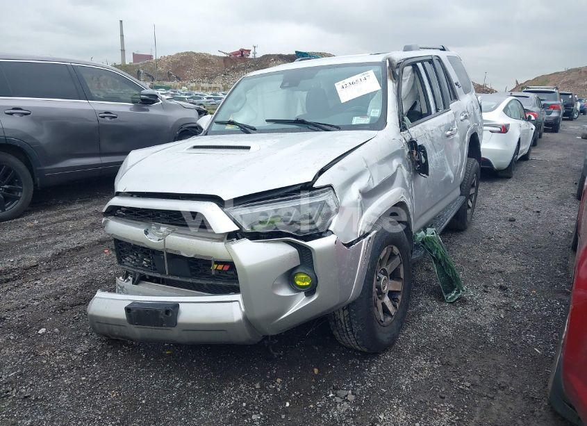 Photo 2 of 2023 Toyota 4runner TRD OFF ROAD PREMIUM (VIN JTERU5JR7P6115817)