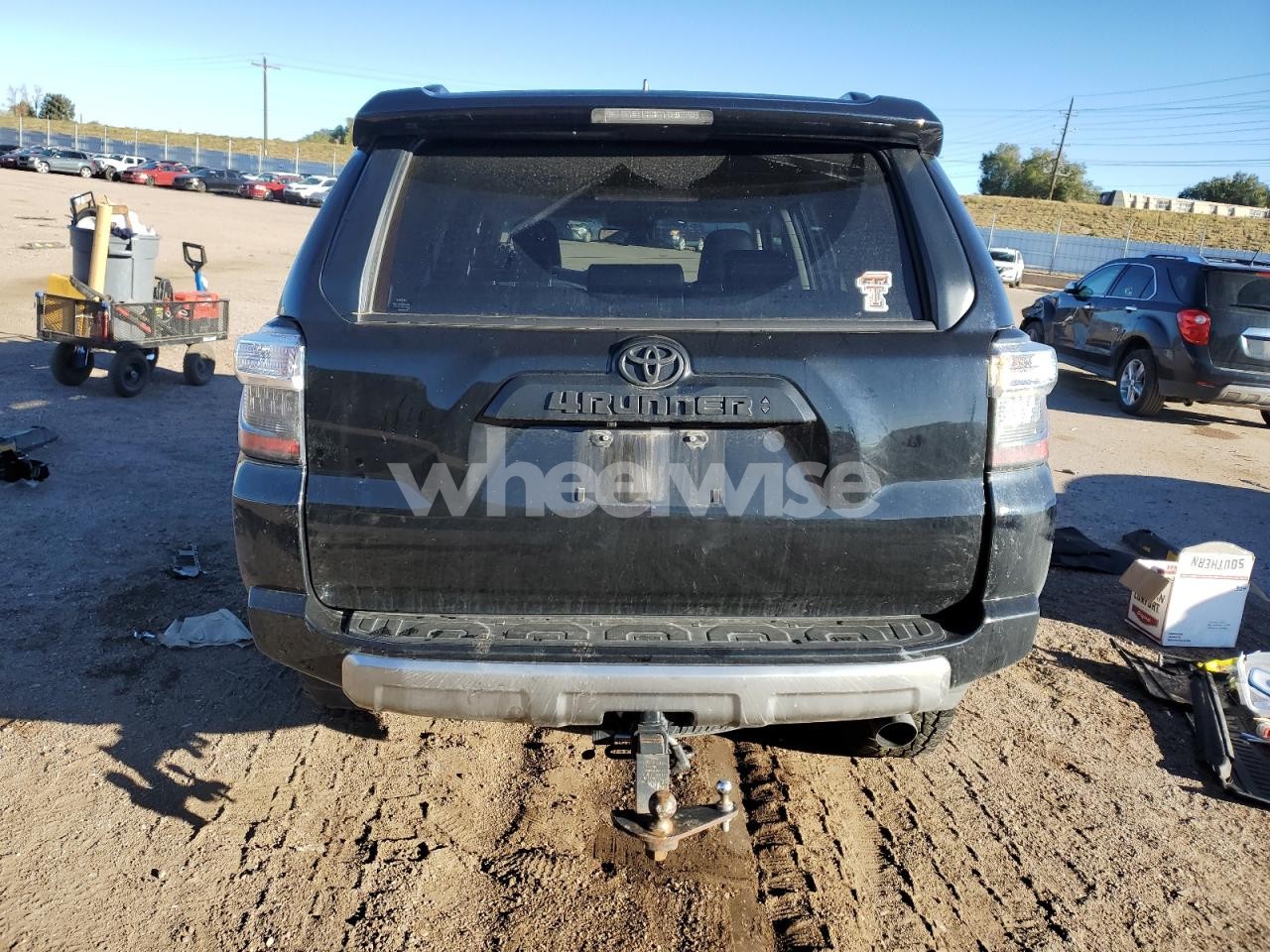 Photo 6 of 2024 TOYOTA 4RUNNER SR5 PREMIUM (VIN JTERU5JR8R6298020)