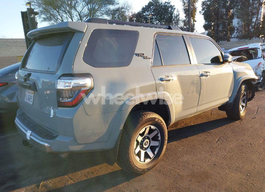 Photo 4 of 2023 Toyota 4runner TRD OFF ROAD PREMIUM (VIN JTERU5JRXP6205852)
