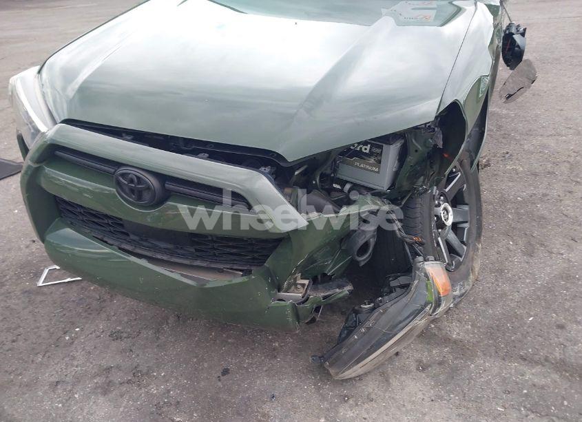 Photo 6 of 2022 Toyota 4runner TRAIL SPECIAL EDITION (VIN JTETU5JR1N6012959)