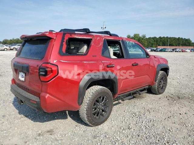 Photo 11 of 2025 TOYOTA 4RUNNER SR5 N/A (VIN JTEVA5AR2S5002511)