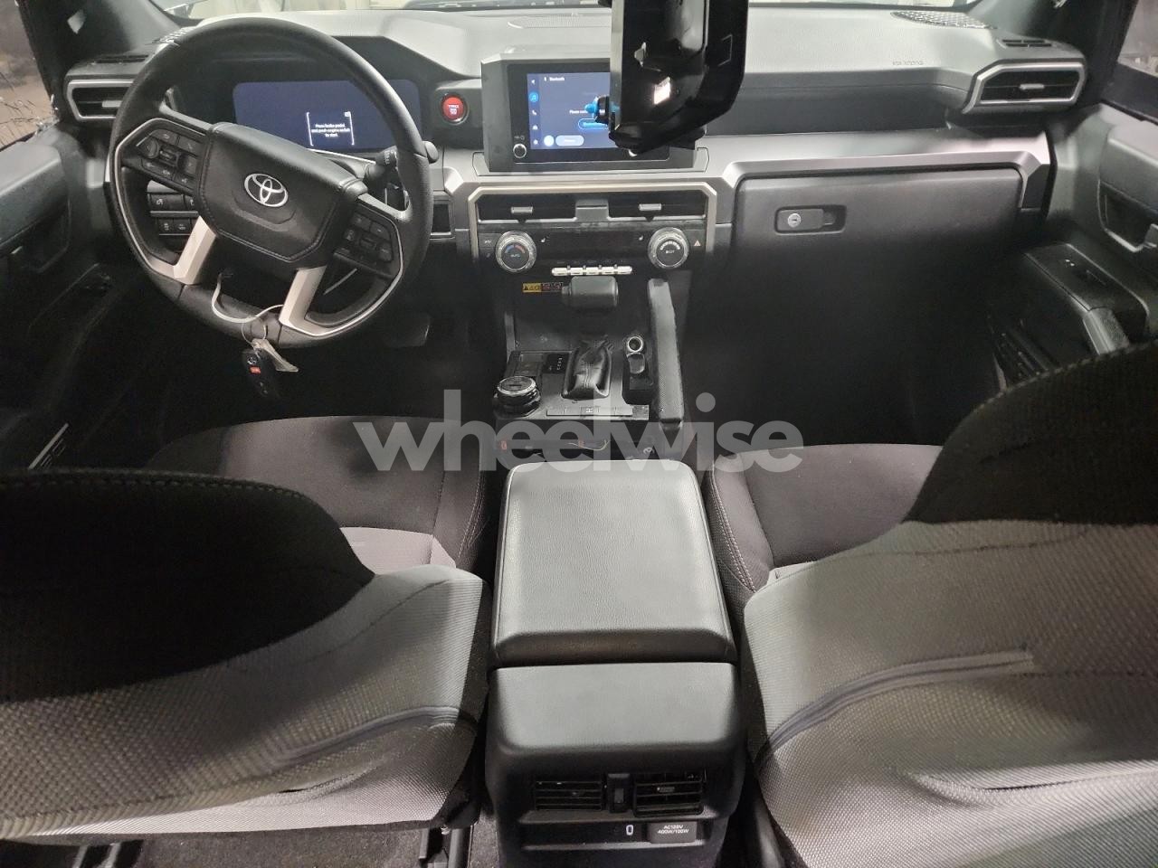 Photo 8 of 2025 TOYOTA 4RUNNER SR5 N/A (VIN JTEVA5BR0S5015482)