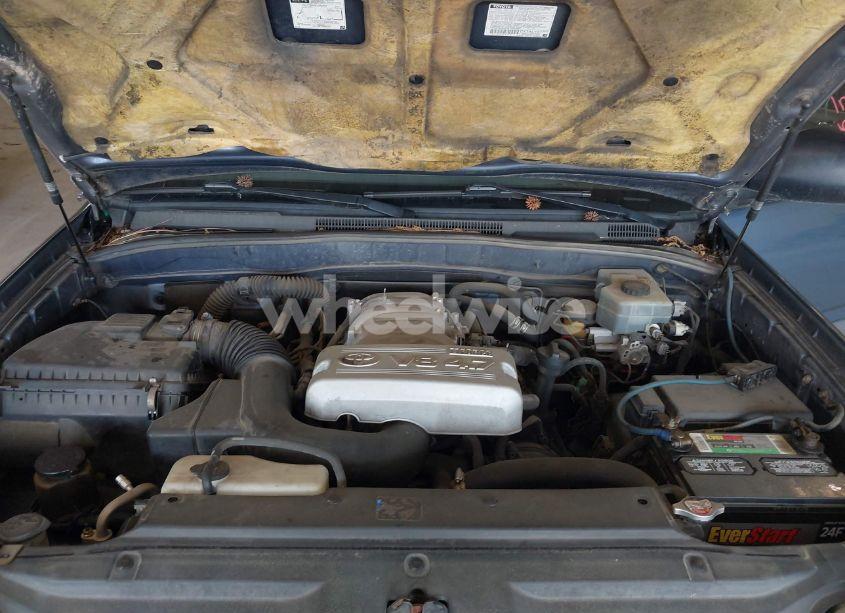 Photo 10 of 2003 Toyota 4runner SR5 V8 (VIN JTEZT14R130010212)