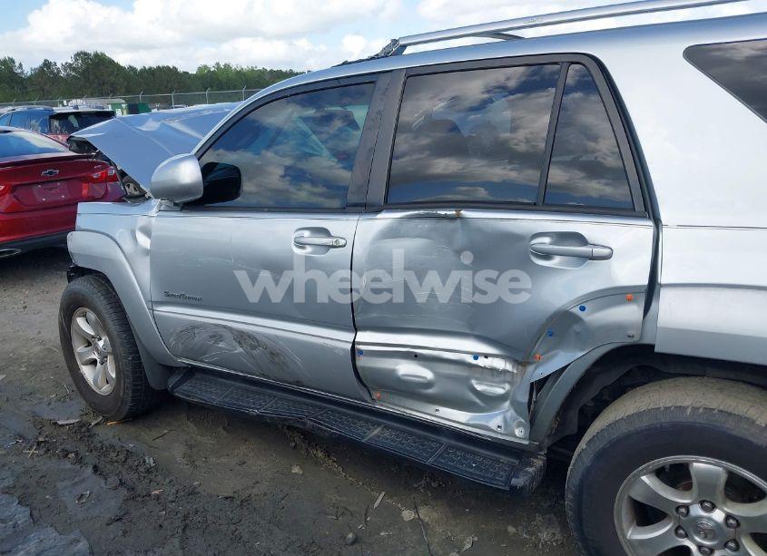 Photo 6 of 2005 Toyota 4runner SR5 SPORT V8 (VIN JTEZT14R350024129)