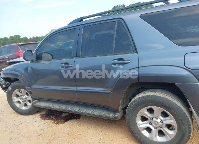 Photo 15 of 2004 Toyota 4runner SR5 V8 (VIN JTEZT14R440018743)